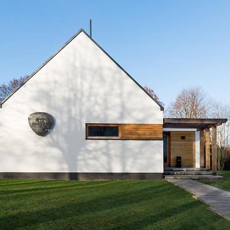 Dobra Truskawka Bed & Breakfast Wagrowiec Exterior photo