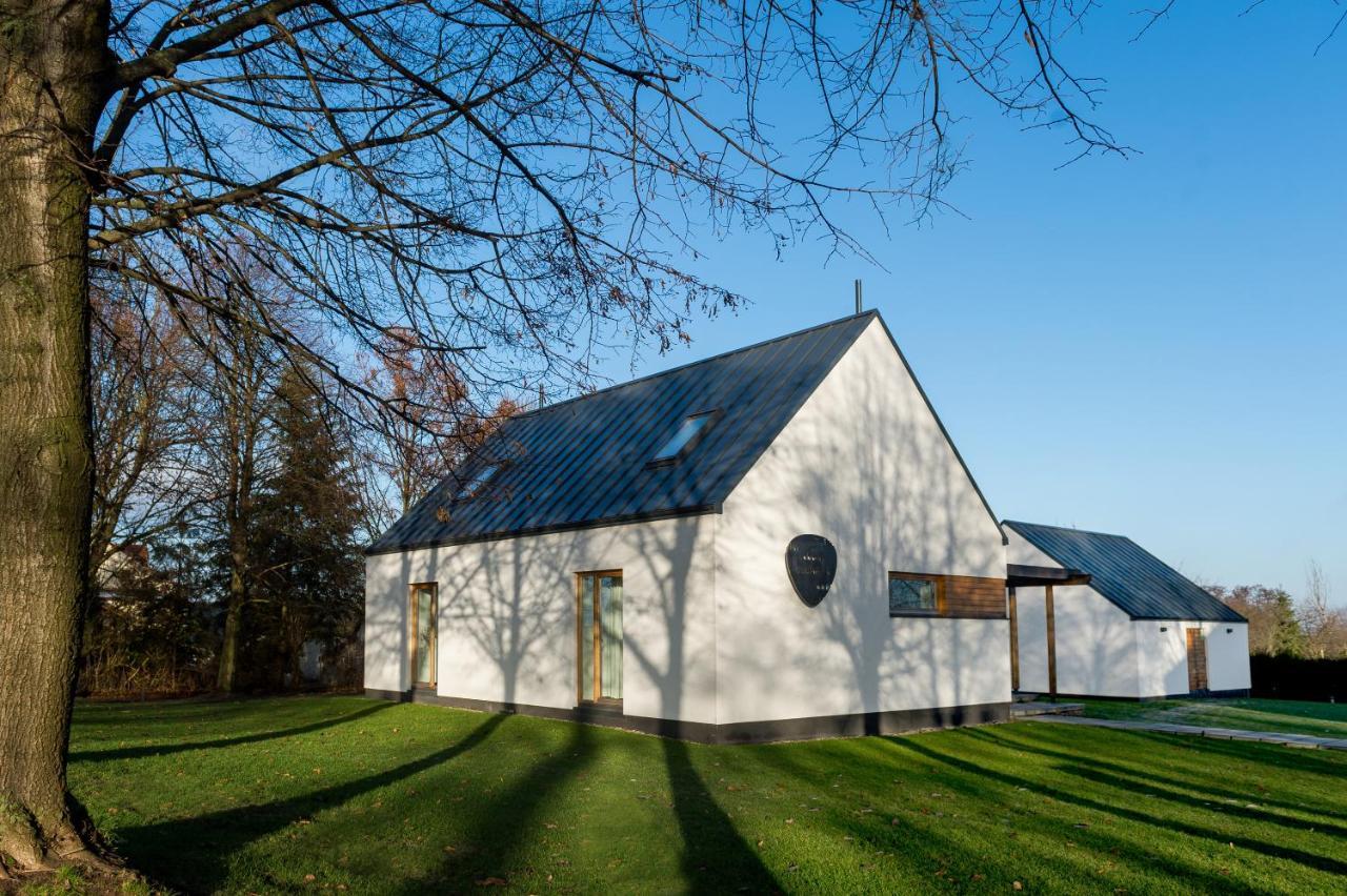 Dobra Truskawka Bed & Breakfast Wagrowiec Exterior photo